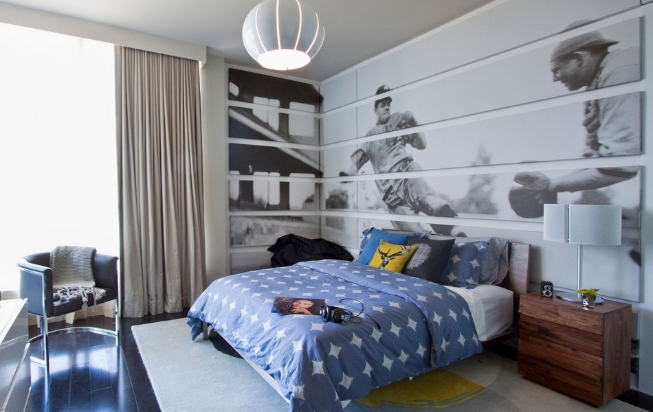 Stylish wallpaper with photo printing in the teen room