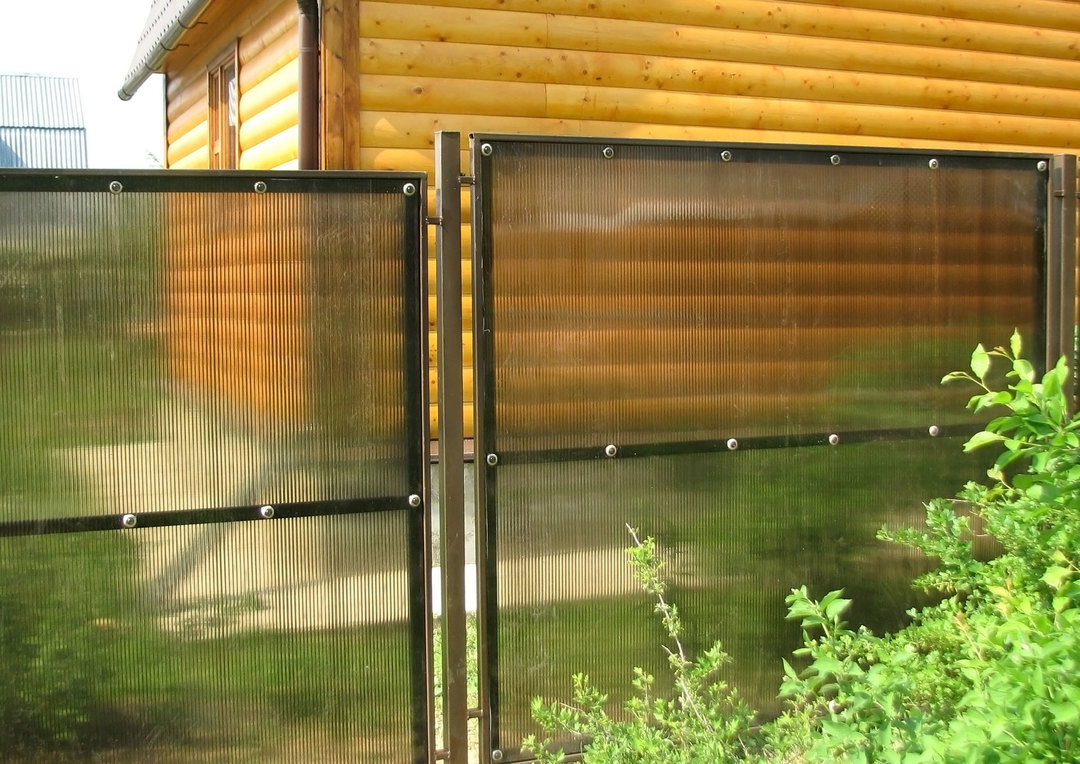 recinzione fatta di idee di design in policarbonato
