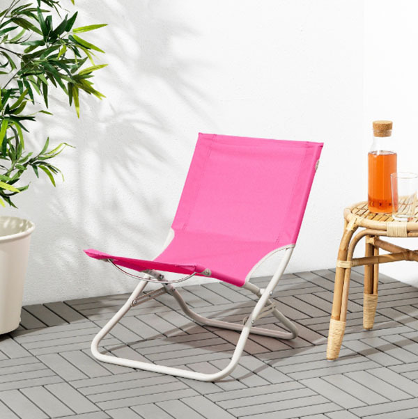 Lightweight folding chair is easy to carry