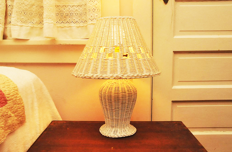 Lampeskærm fra improviserede midler til forskellige lamper