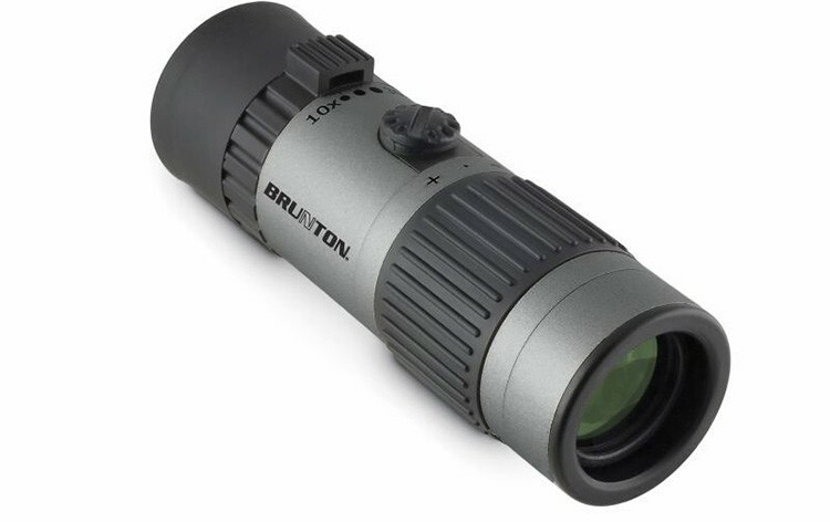 Zoom monocular allows you to choose the magnification ratio