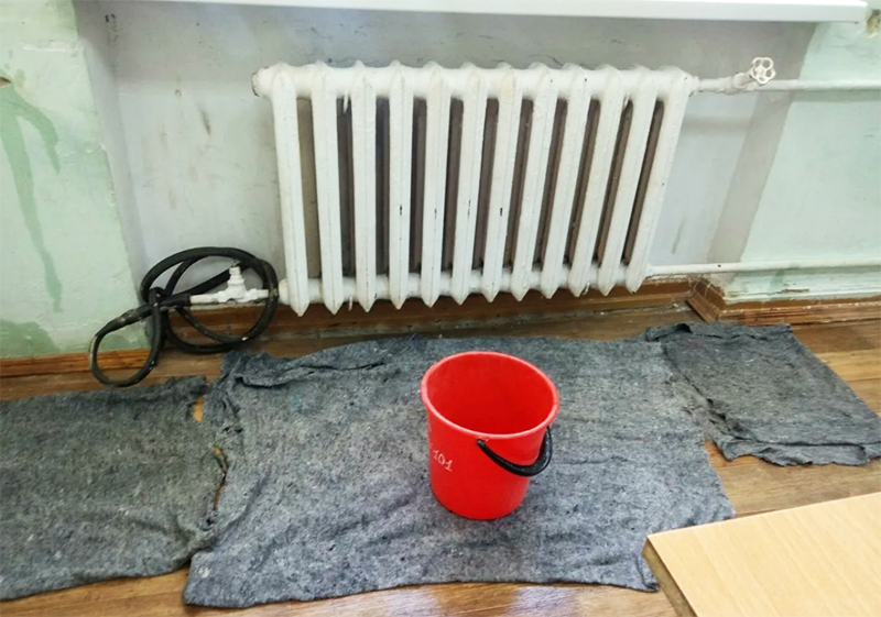 Radiators are also risky - there can also be leaks, moreover, hot water, and this has a very destructive effect
