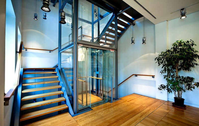 Sådan arrangeres en elevator i et privat hus