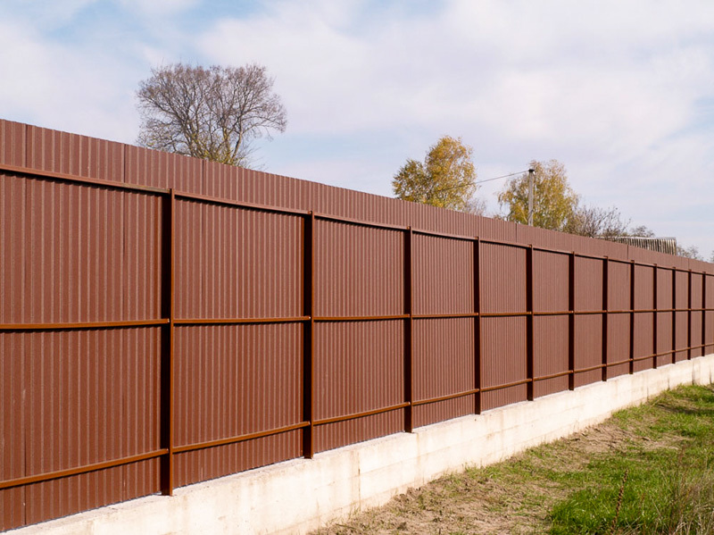 fence of corrugated-size image