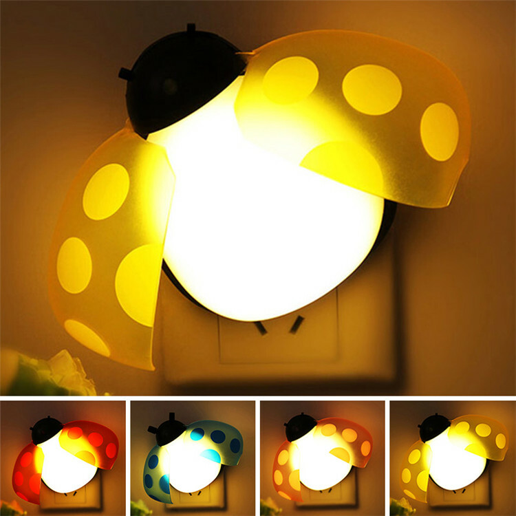 Telecomando a luce vocale Lampade da parete colorate Creative Smart Beatles LED Night Light Home Decor