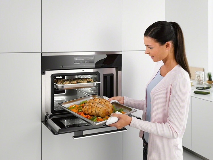 Katalitik yöntemde saflaştırma işlemi pişirme sırasında gerçekleşir ve bu da zamandan önemli ölçüde tasarruf sağlar.