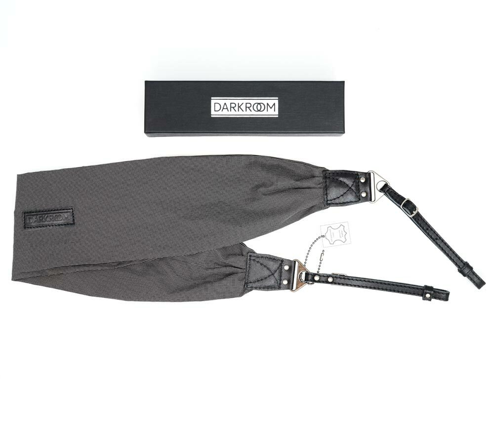 Darkroom camera strap