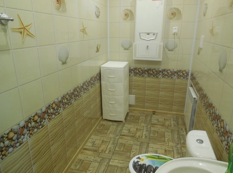 PVC-paneelit kylpyhuone