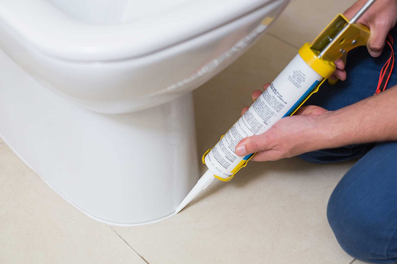 Bathroom sealant: types, features of choice, manufacturers, differences.
