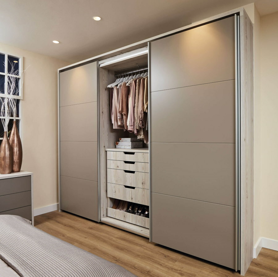 Portes d'armoire coulissantes gris
