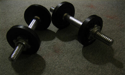 How to choose a dumbbell: we do fitness at home