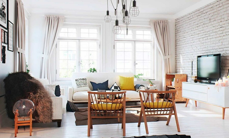 Bēniņu stila dzīvojamās istabas interjers ar diviem logiem