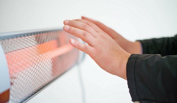 Grazie alle loro buone caratteristiche tecniche e alla facilità di installazione, i riscaldatori al quarzo sono molto richiesti tra i consumatori di questa apparecchiatura.