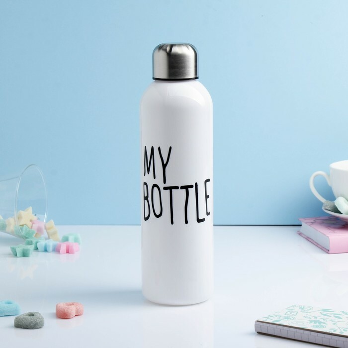My şişe 750 ml su şişesi, vidalı kapaklı, beyaz, 6.5x24 cm