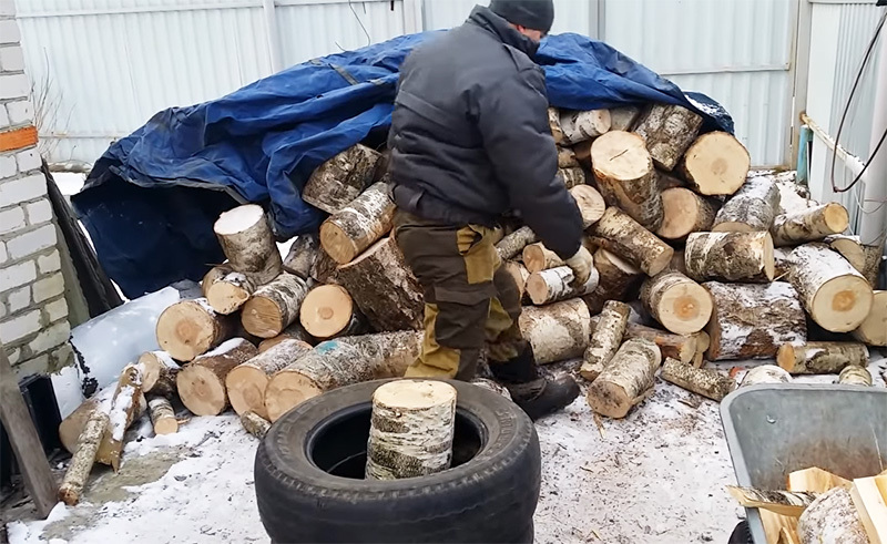 Eén stuk hout is duidelijk niet genoeg voor zo'n cirkel.