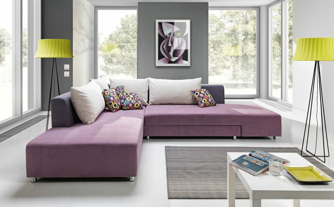 Gaiši violets stūra dīvāns