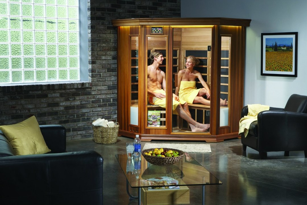 Infračervená sauna v interiéri obývacej izby