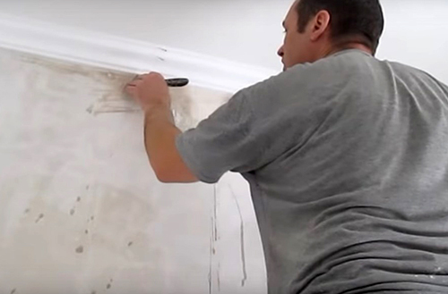 Come incollare un plinto a soffitto: caratteristiche di installazione e finitura
