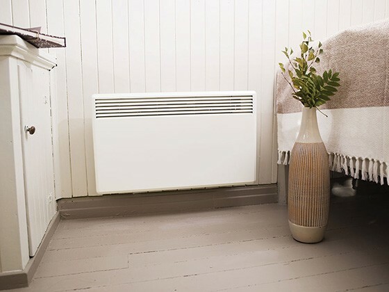 Veggmonterte elektriske varmekonvektorer med termostat for hjemmet