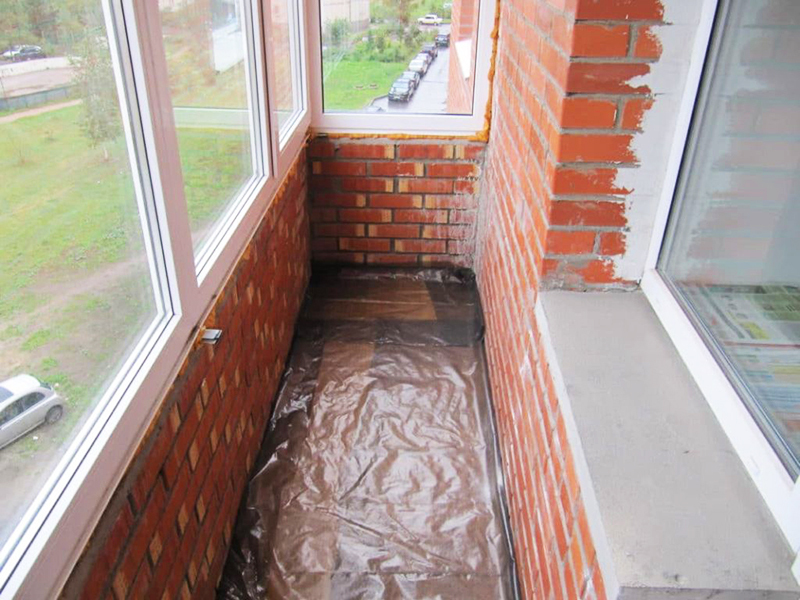 Pri usporiadaní podlahy nezabudnite na hydro a parozábranu
