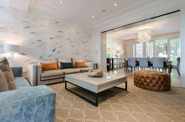 Chic, sophisticated and fashionable: wallpapers in the living room, photos of interiors