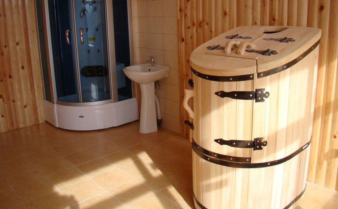 Wooden fitobochka interiør badeværelse