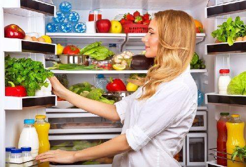 Condizioni e termini di conservazione di insalate di prodotti diversi: quanto e a quale temperatura