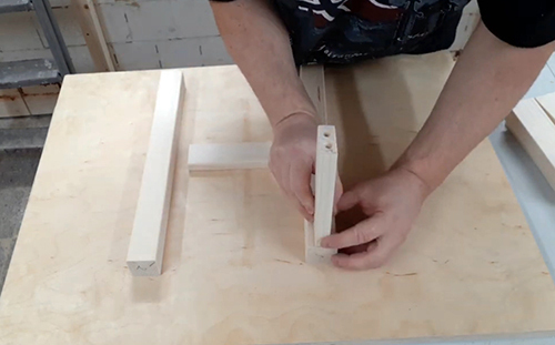 How to make a stool with your own hands