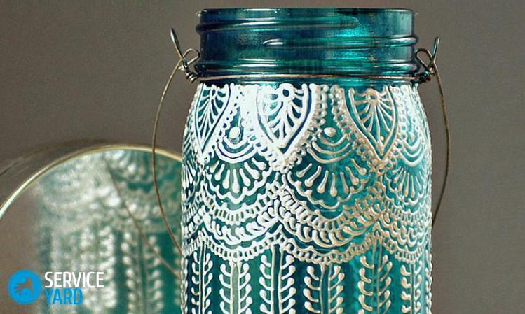 Como decorar uma jarra de vidro com as próprias mãos?