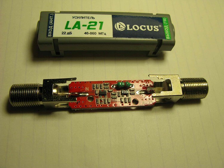 Locus LA-31 je poceni, a funkcionalen ojačevalnik