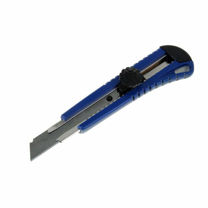 Üniversal bıçak TUNDRA Comfort, plastik gövde, vidalı kilit, takviyeli, 18 mm