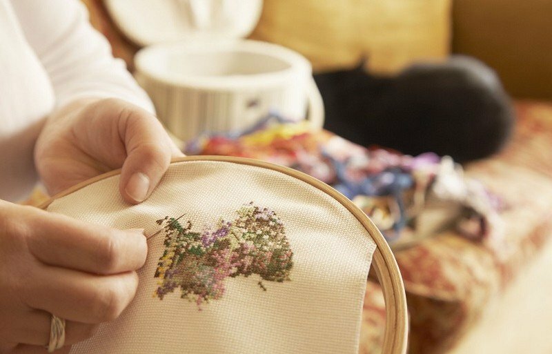 7 handige tips voor naaisters, waardoor het gezichtsvermogen niet van tevoren kan worden geplant