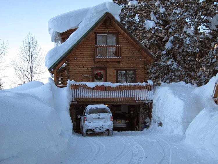 Spesso il criterio per la scelta dell'altezza della base è l'altezza massima del manto nevoso in inverno FOTO: 1.bp.blogspot.com