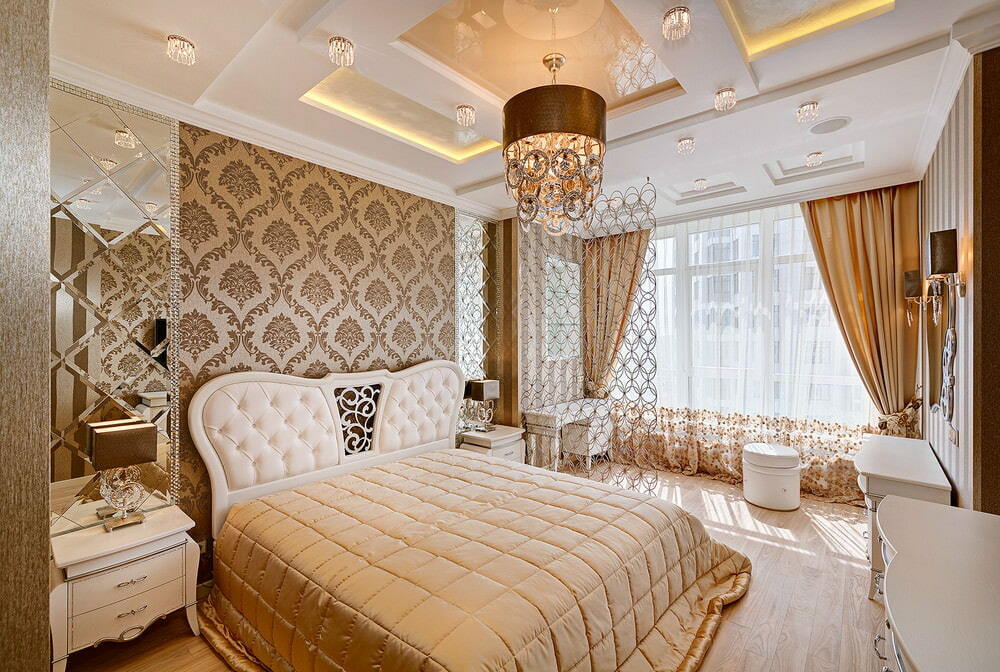 Piękna sypialnia z wielopoziomowym sufitem