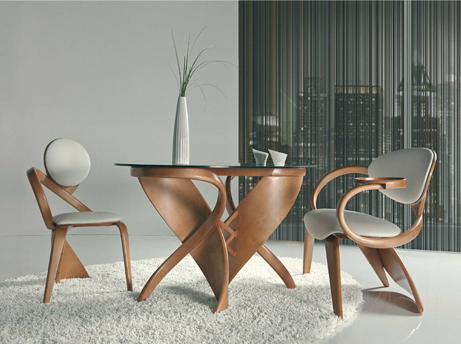 Avant-garde dining table in the living room