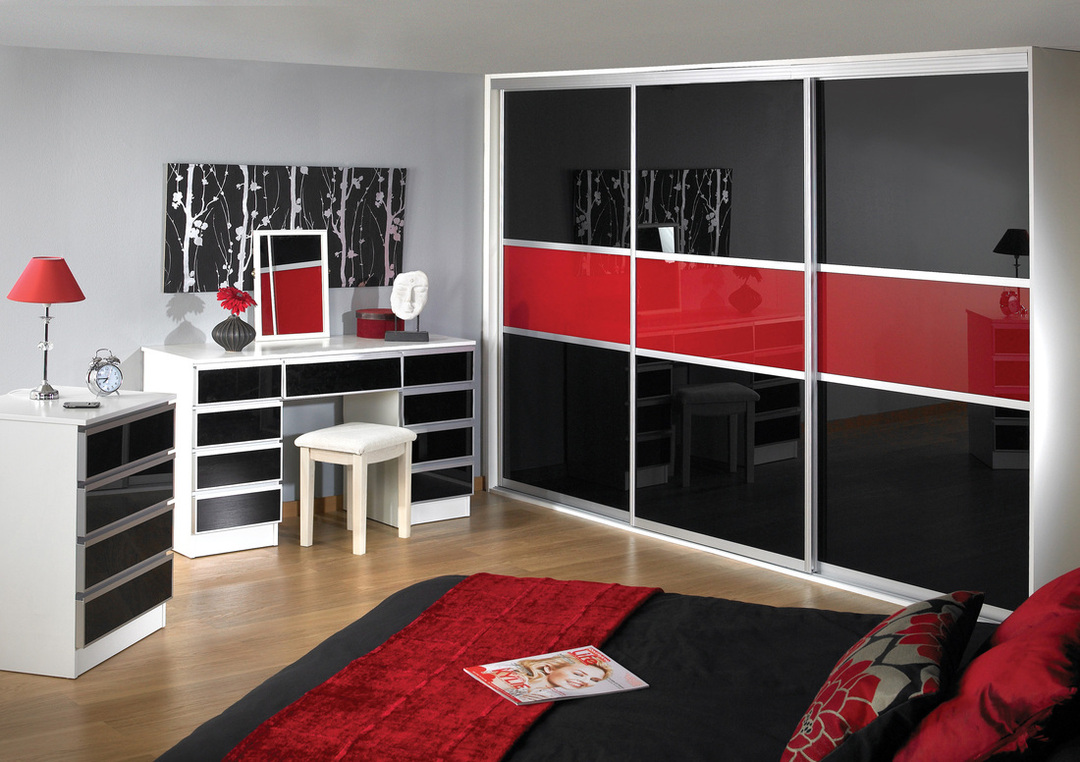 built-in wardrobe in the bedroom black and red