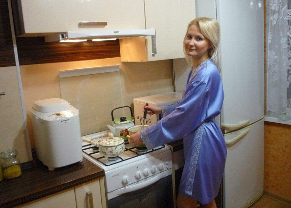 I en lägenhet i Moskva bodde Nikolai med sin älskade. Fram till det ögonblick då hustrun bestämde sig för att gå åt andra hållet gick allt bra i parets liv.