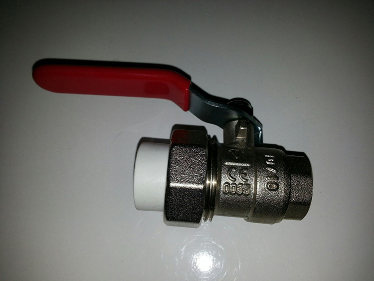 Na čo slúži guľový ventil spojky - vlastnosti výberu a inštalácie