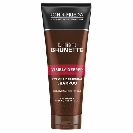 John Frieda Brilliant Brunette Visibly Deeper Shampoo til en rig nuance af mørkt hår