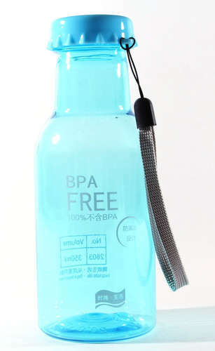 Souvenir, Bouteille sans BPA colorée transparente avec une corde pour la main 350ml, h = 17cm, plastique 12-07664-8003