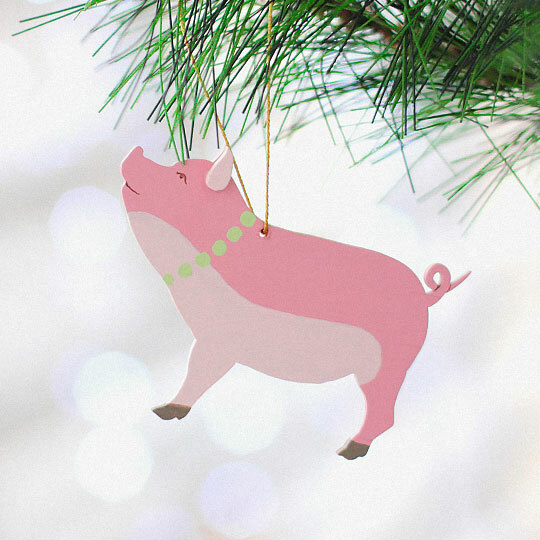 צעצוע עץ חג המולד \ 'חזיר עם חרוזים \'