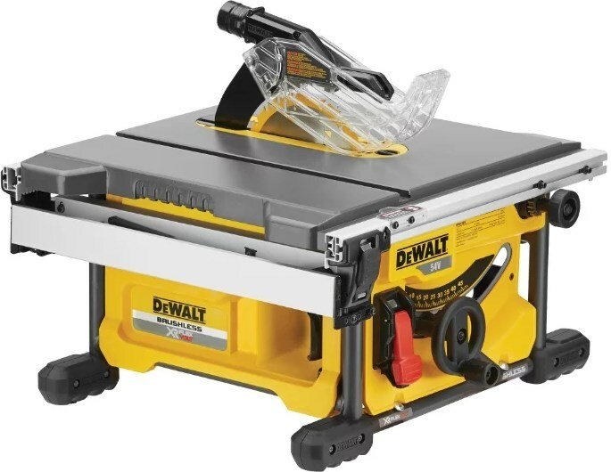 Rating of the best sawing machines 2020: price review, reviews