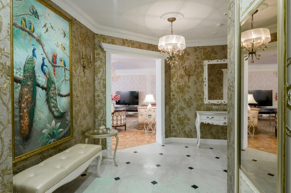 Hallway with classic-style non-woven wallpaper
