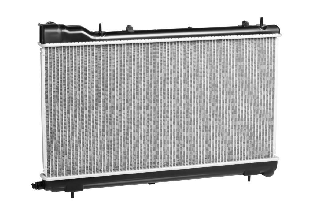 Hűtőradiátor Forester (S11) torok nélkül LUZAR