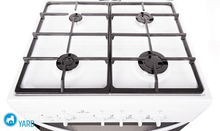 How can I clean the grill of a gas cooker at home?
