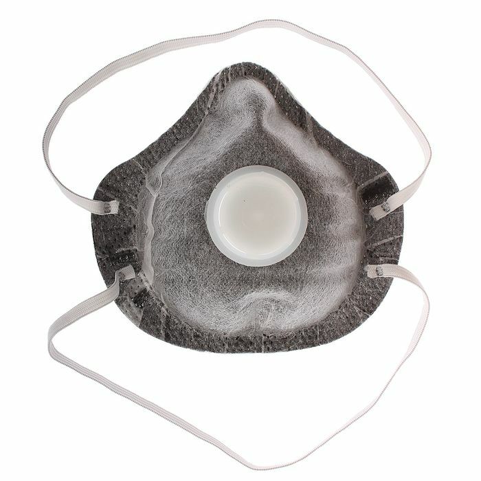 Demi-masque filtrant, moulé avec valve et couche de carbone, FFP1