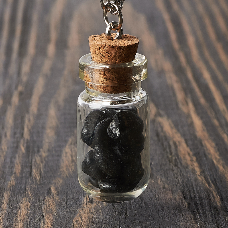 Pendant tourmaline black (sherl) (bij. alloy) bottle 3.5 cm