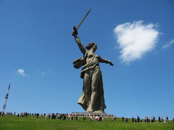 Dünyanın en yüksek 10 heykelinin ilk 10'u