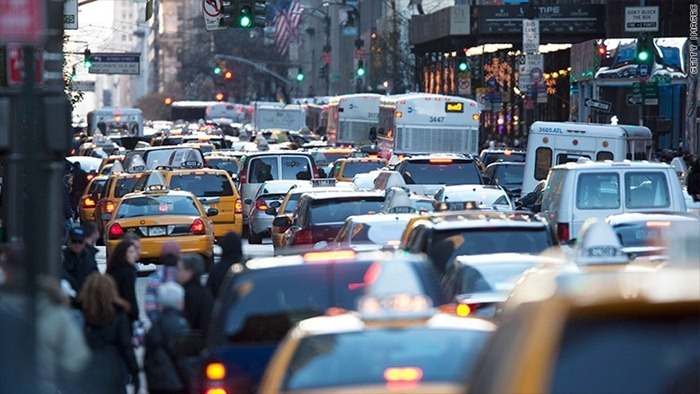 Vurdering af byer i verden med de længste trafikpropper