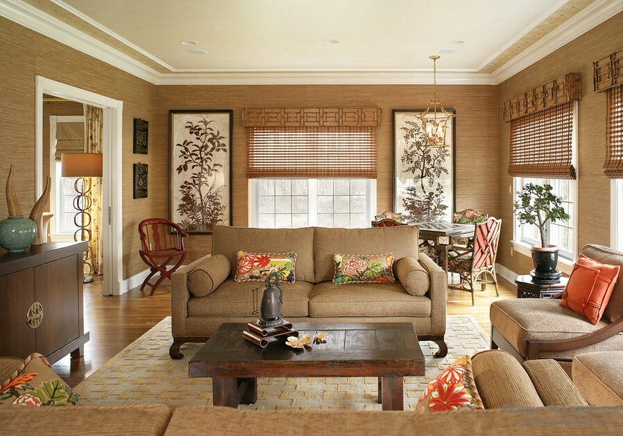 Dzīvojamās istabas sienu dekorēšana ar bambusa tapetēm